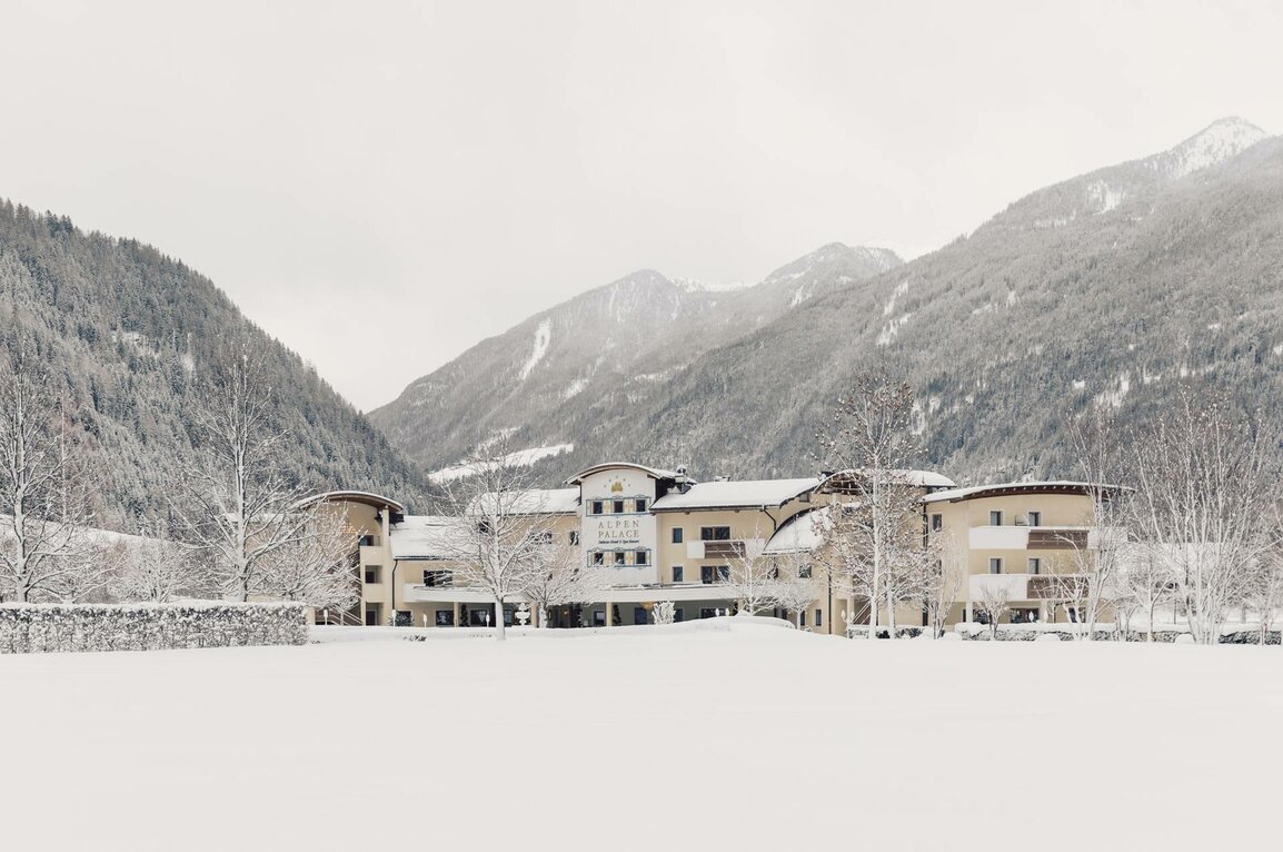 Einzigartige Lage ::: 5-Sterne-Hotel Ahrntal, Südtirol